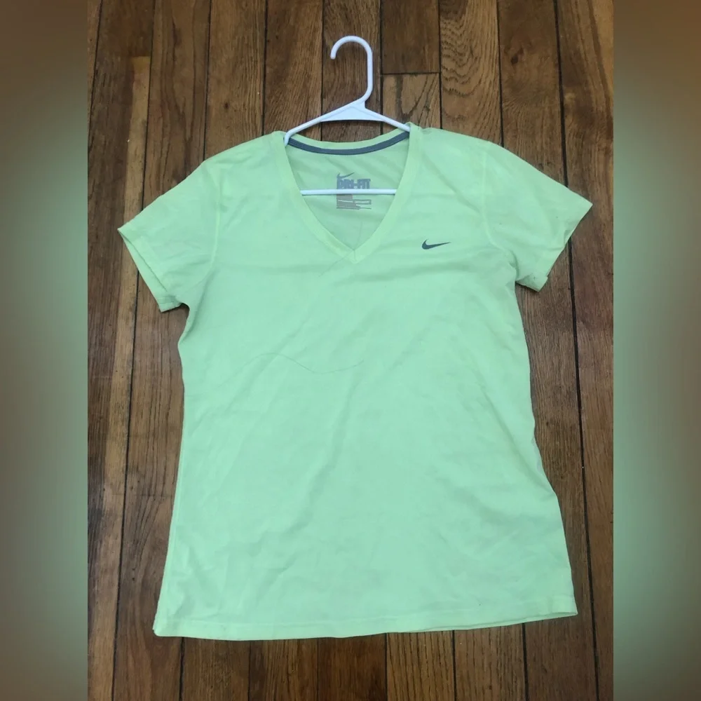 Nike Dri-FIT V-Neck Athletic Tee - Neon Size Large